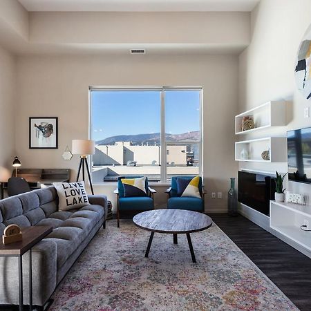 Corner Nest - Luxury Brand New Top Floor 2Bedroom Condo Kelowna Exterior photo