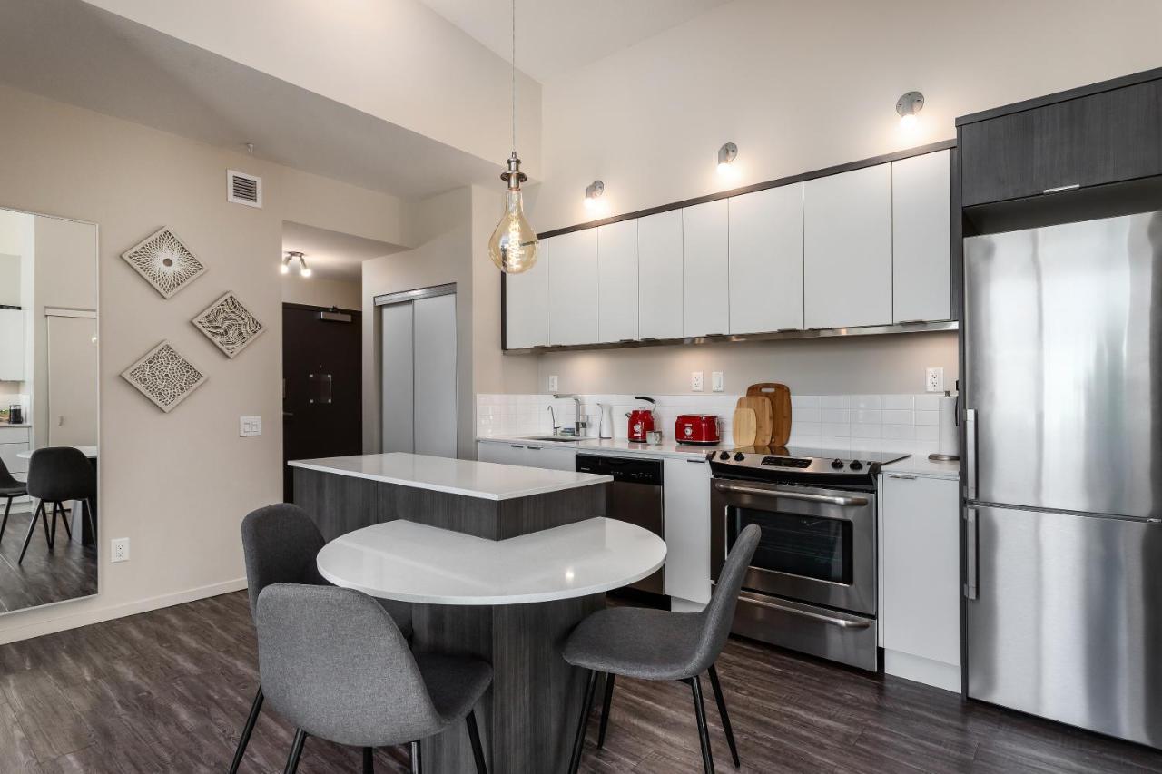 Corner Nest - Luxury Brand New Top Floor 2Bedroom Condo Kelowna Exterior photo